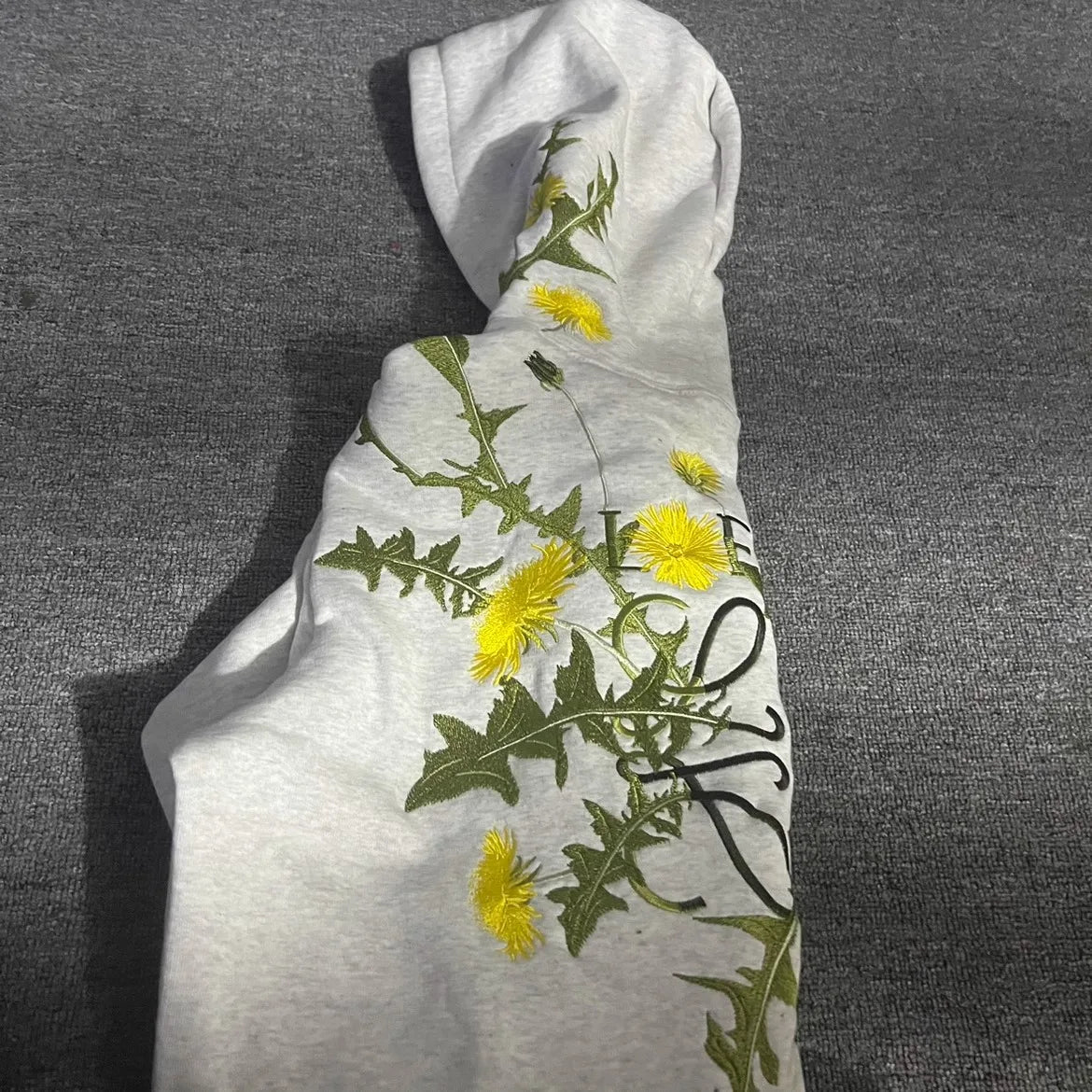 Harajuku street dandelion embroidered flower hoodie 2024 American men and women winter plus velvet loose casual y2k clothes